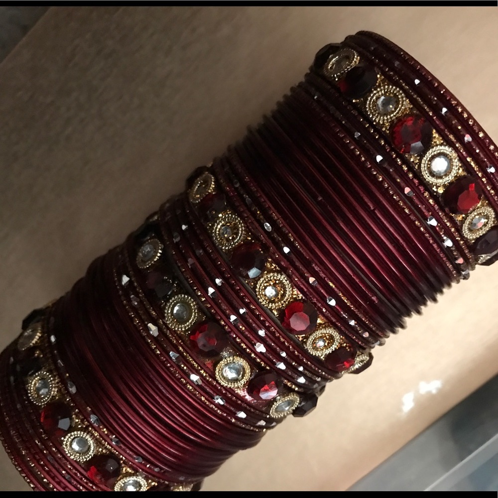 Bangles/ Bracelets - Picture 2 of 2